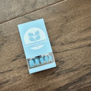 Acrylic Nail Dashes in Light Blue Red aspen generous Gertrude